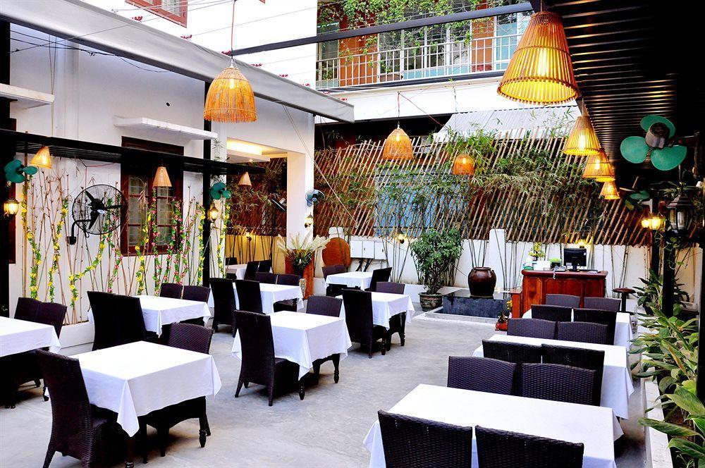 OYO 381 Tuyet Mai Hotel Nha Trang Ngoại thất bức ảnh