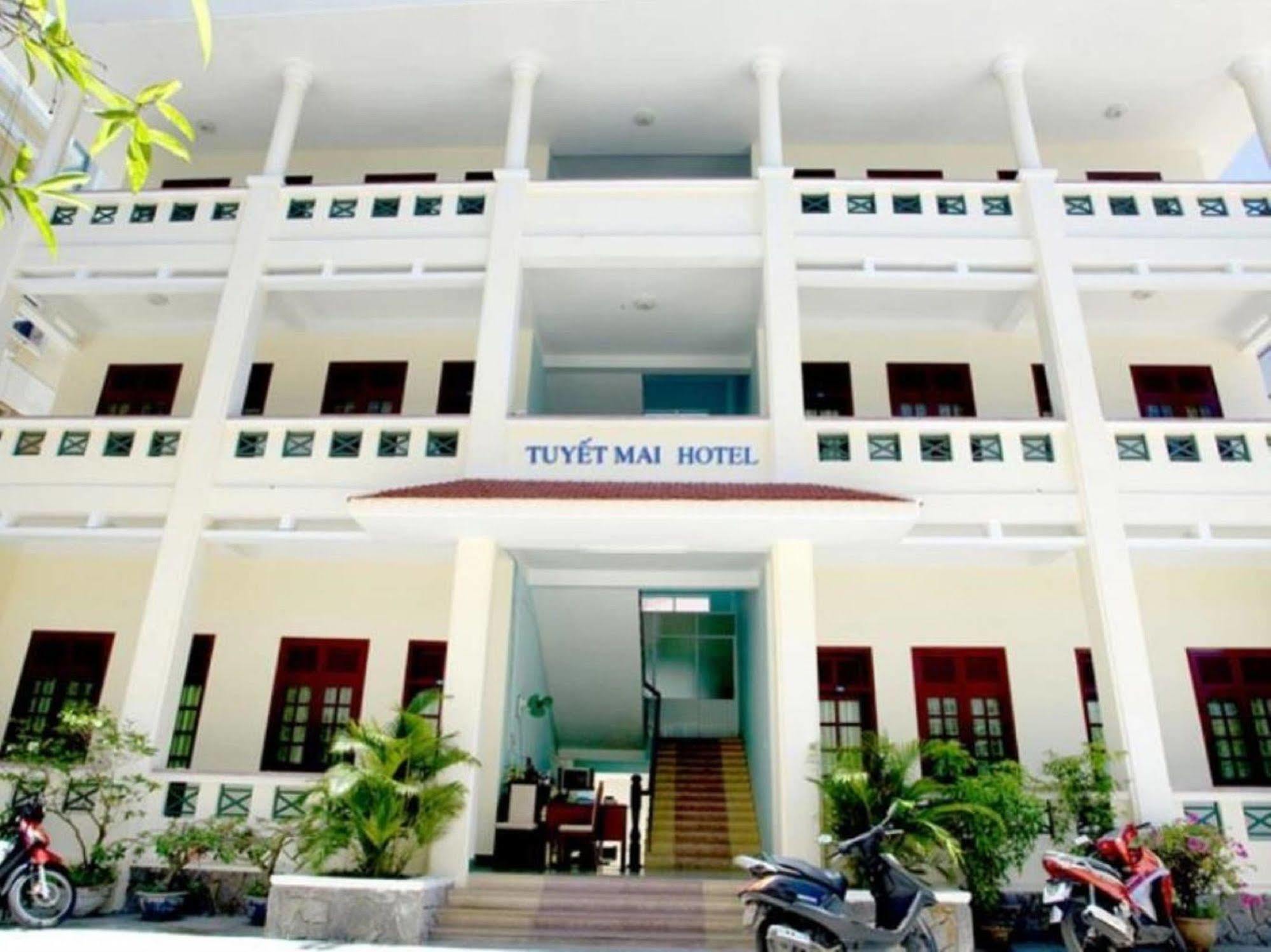 OYO 381 Tuyet Mai Hotel Nha Trang Ngoại thất bức ảnh